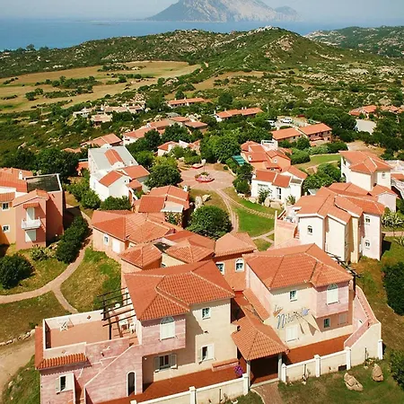 Appartement With Sea View In The Lu Nibareddu In Loiri Monte Petrosu