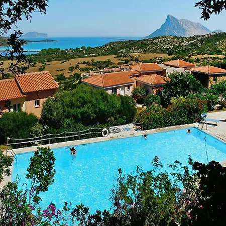 With Sea View In The Lu Nibareddu In Loiri Appartement